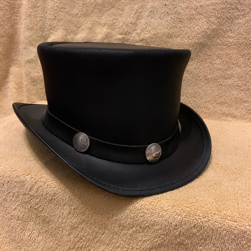 Overland Leather Top Hat
